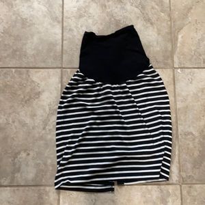 Motherhood strip skirt